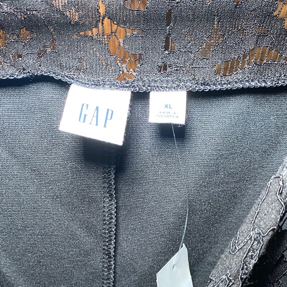 GAP Black Long Sleeve Dress with Lace Yoke - Picture 2 of 5